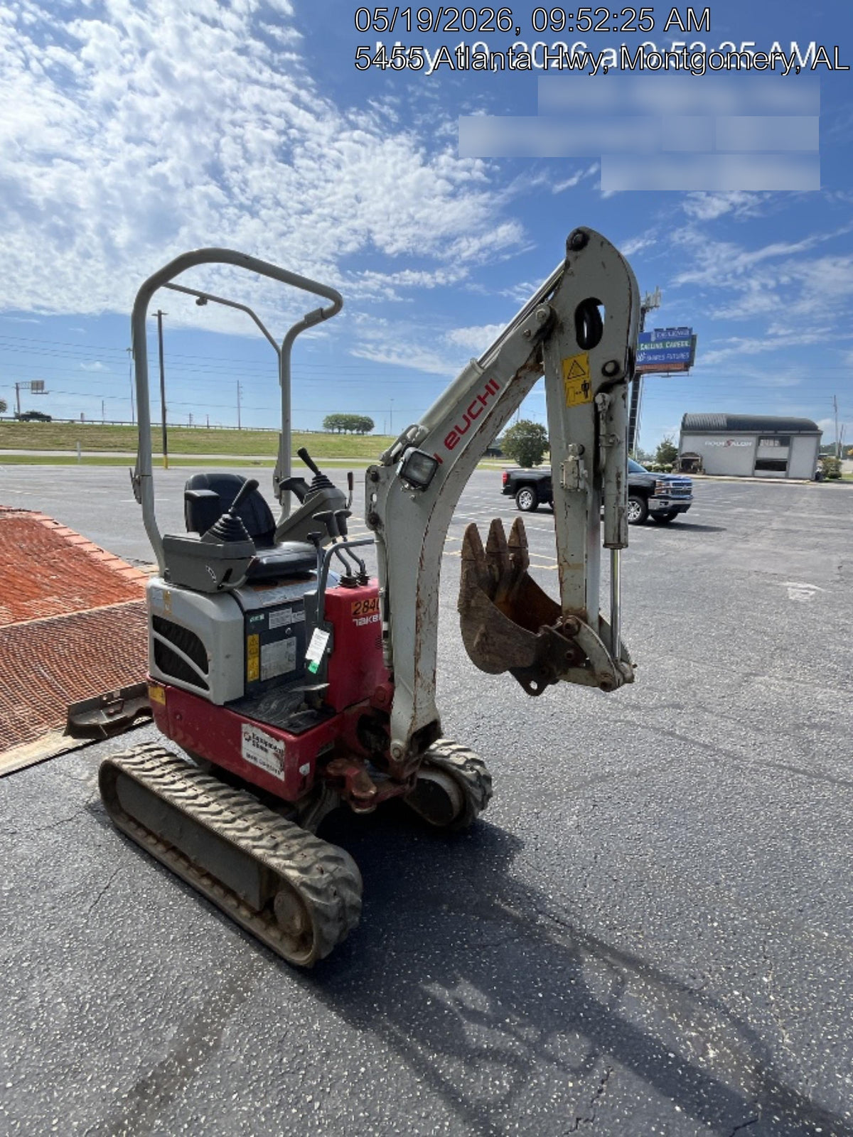 2022 TAKEUCHI TB210R