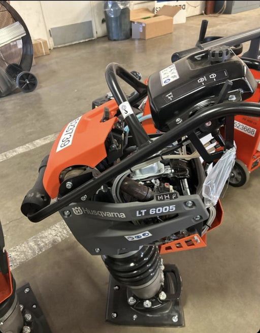 2025 HUSQVARNA LT6005