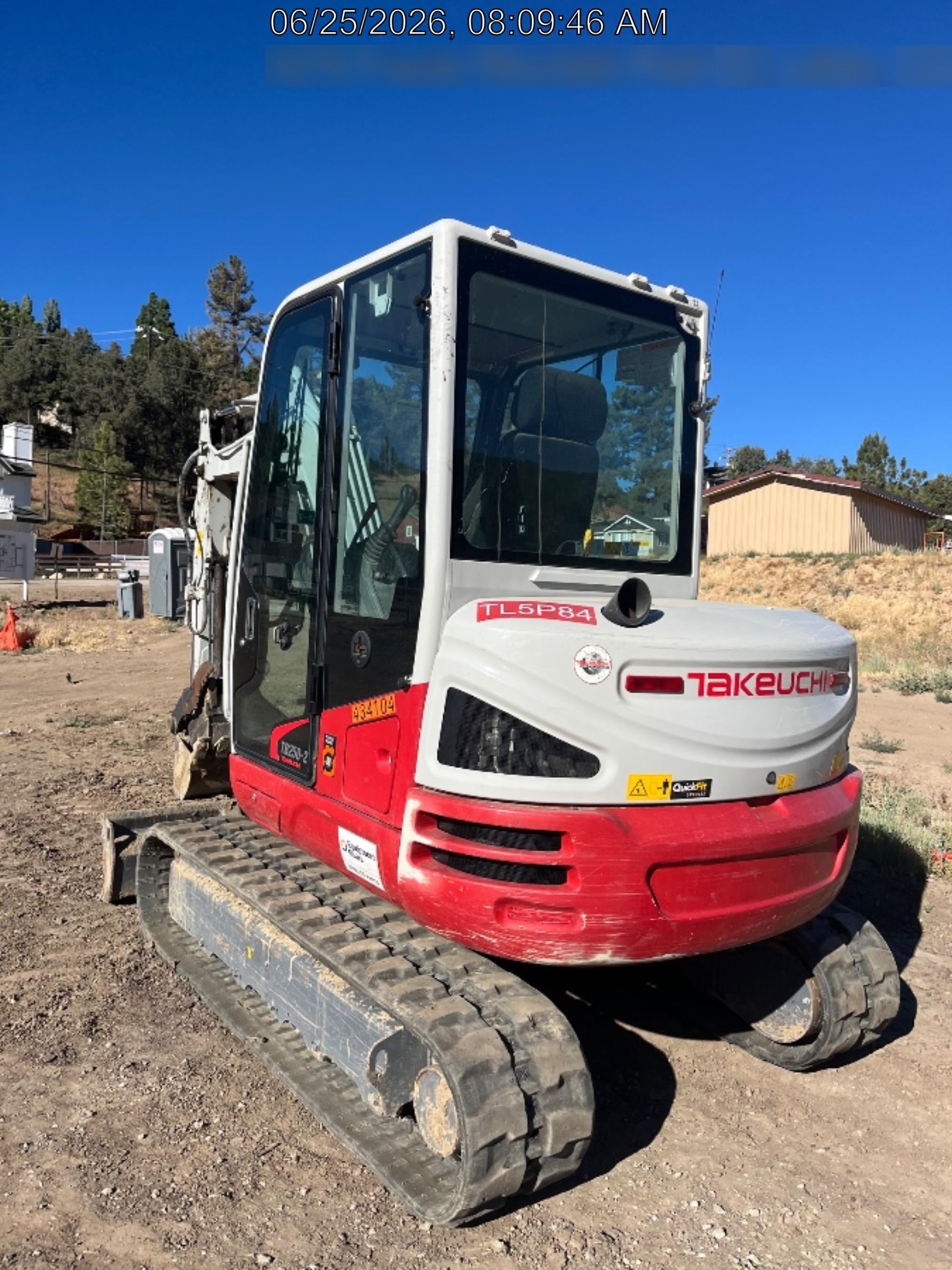 2024 TAKEUCHI TB250-2CR