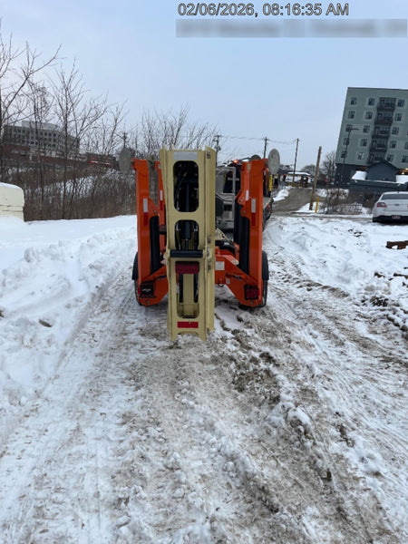 2023 JLG T500J
