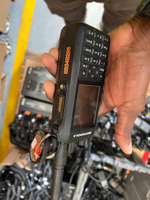 2023 MOTOROLA R7 DISPLAY