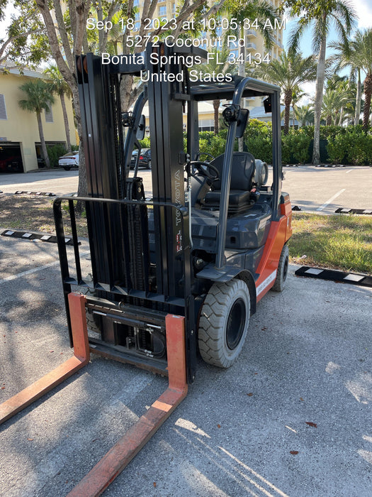 2022 TOYOTA 50-8FGU25