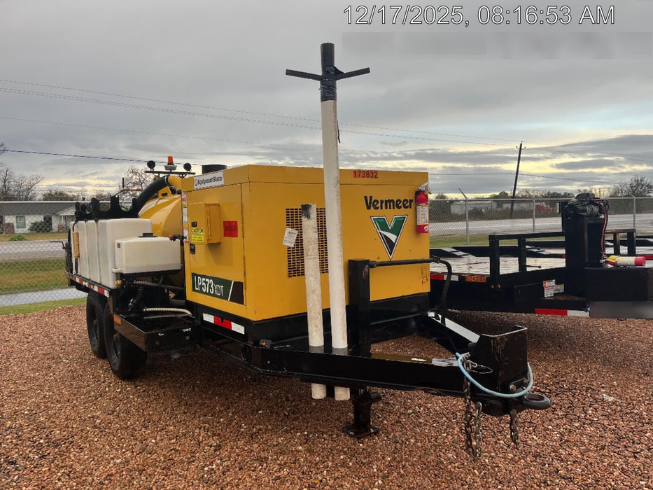 2021 Vac-Tron LP573XDT T4 Koehler Diesel Engine, 500 Gallon Debris Tank, x2 100 Gallon Water Tanks