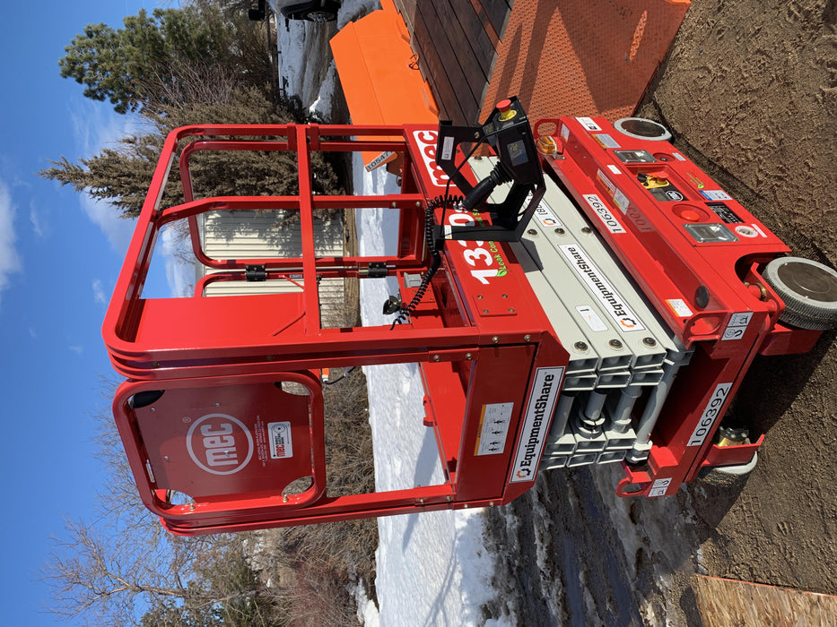 2020 MEC 1330SE Solid NM Tires, Steel Swing out Doors, LCS, Beacon, 900W Inverter