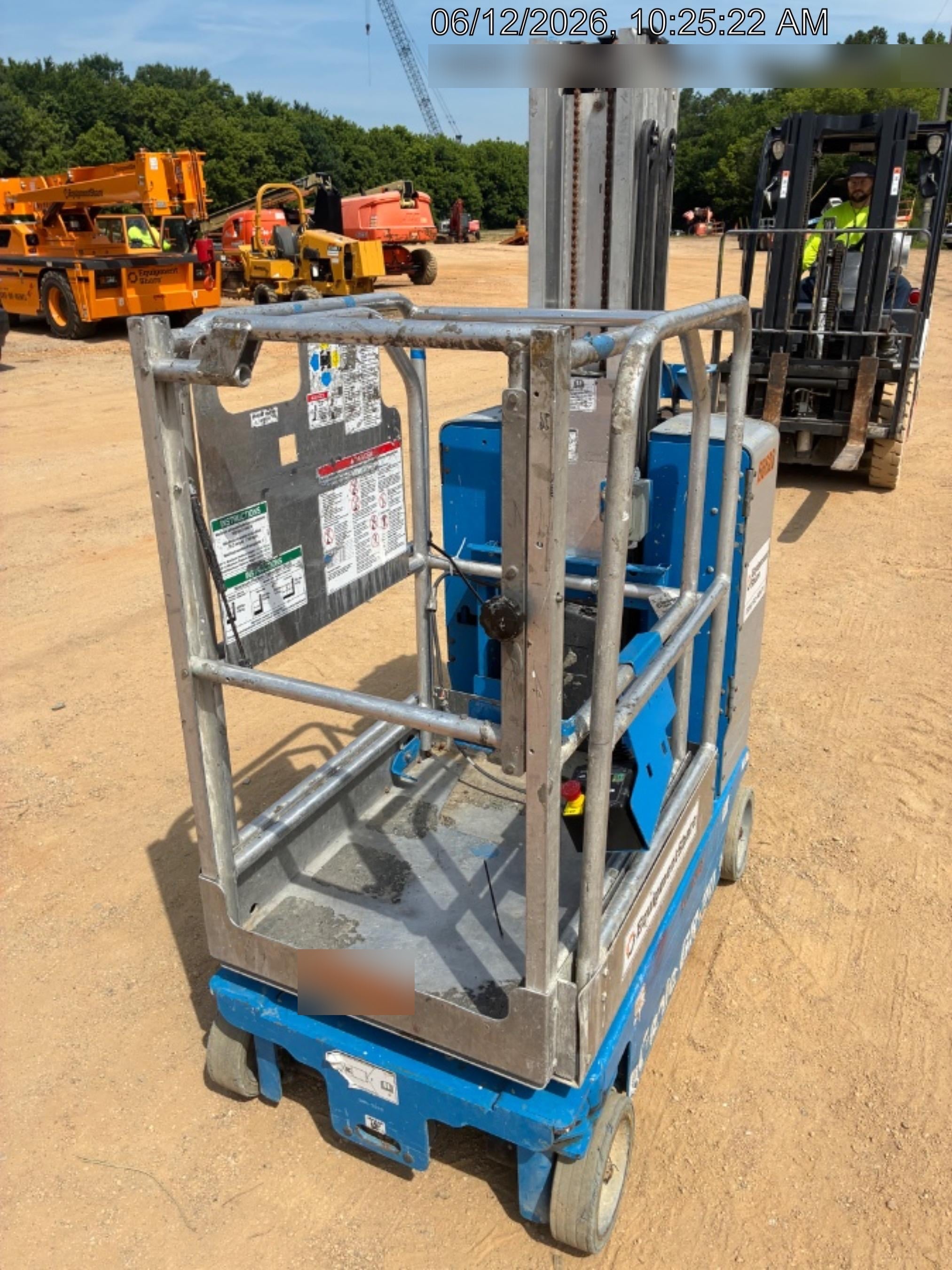 2020 GENIE GR-20