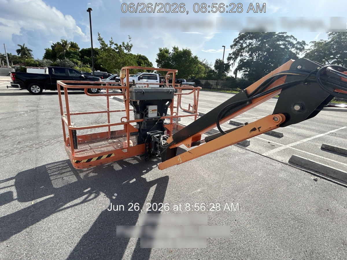 2023 JLG 460SJ