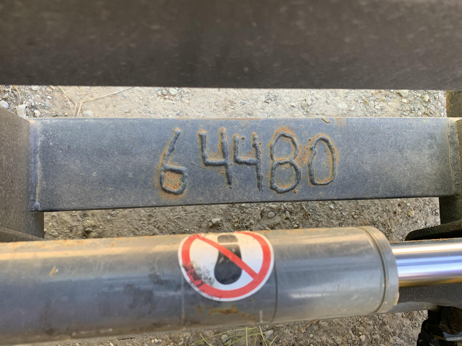 2020 ARROW MATERIAL HANDLING 60" Pallet Forks - Arrow