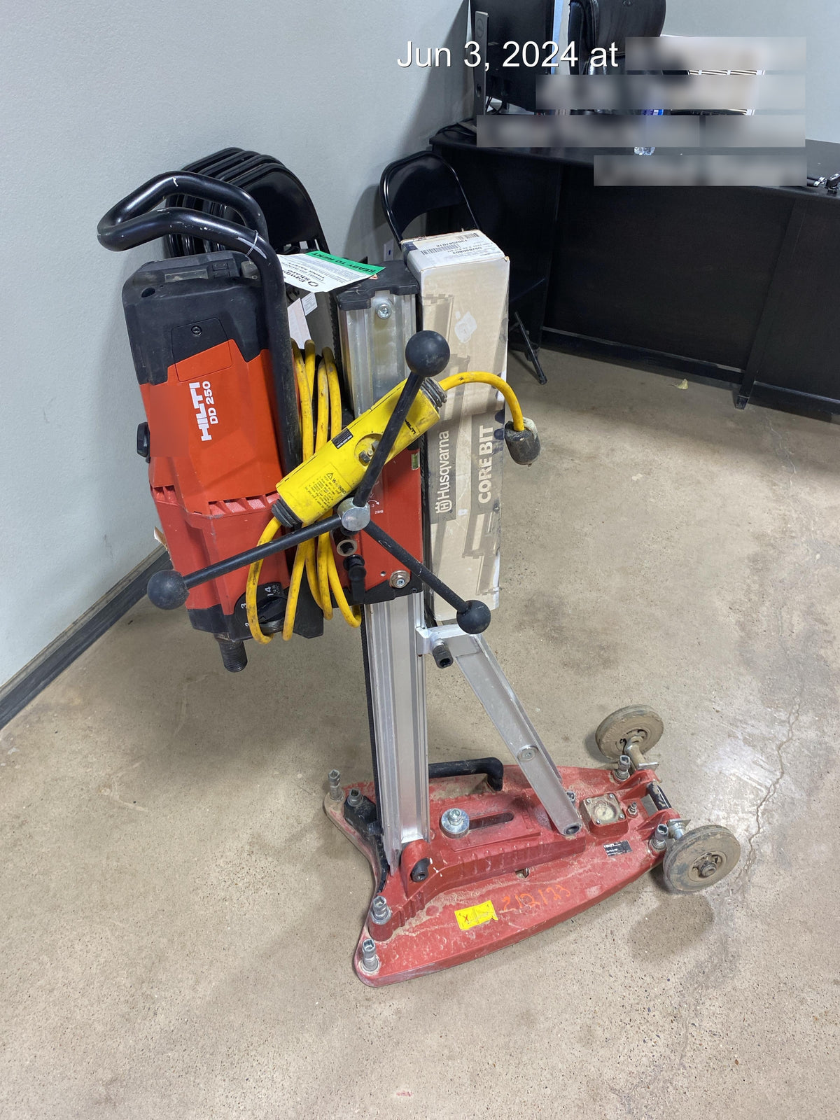 2022 HILTI DD250E