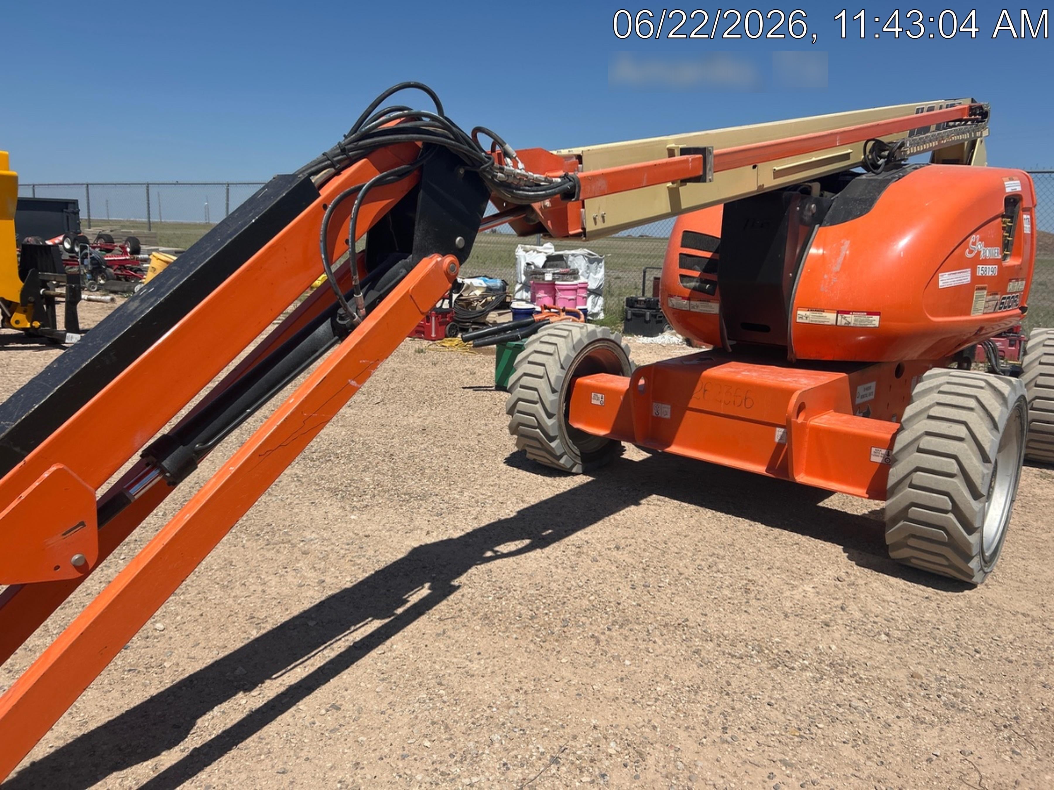 2021 JLG 600AJ