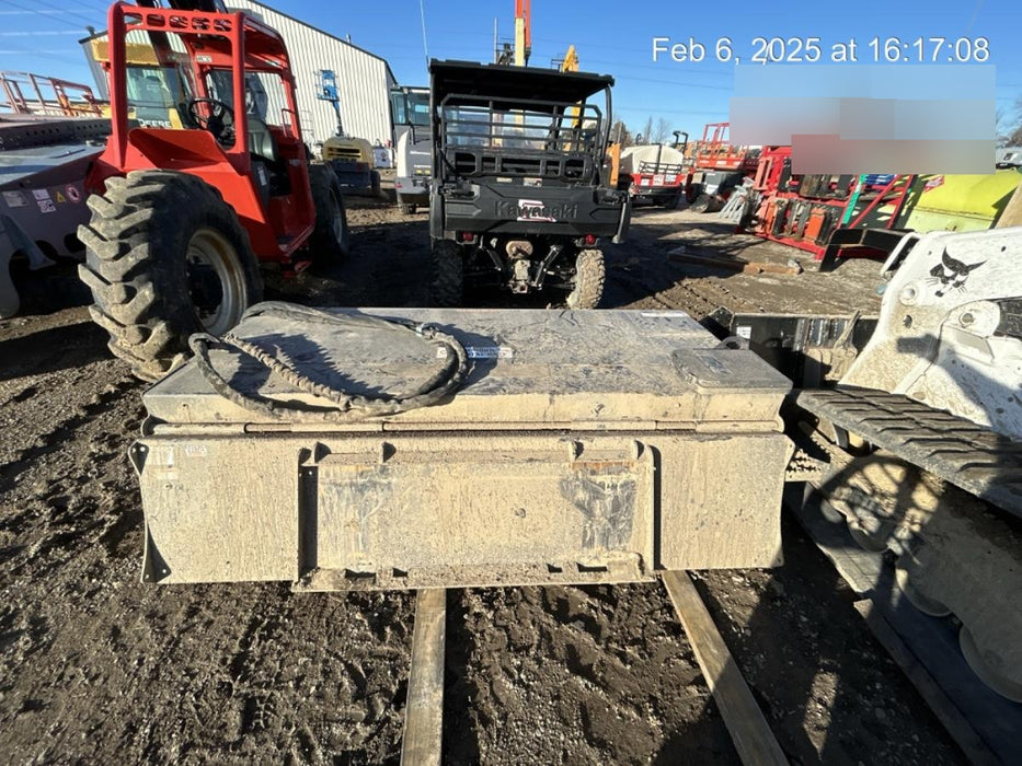 2023 PALADIN SWEEPER 84