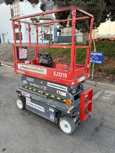 2022 SKYJACK SJ3219