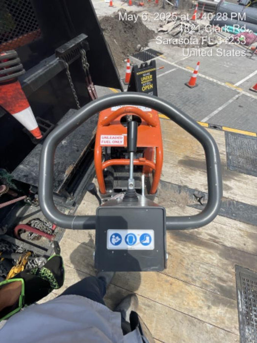 2024 HUSQVARNA LG300