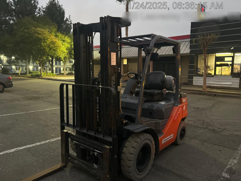 2022 TOYOTA 50-8FGU25