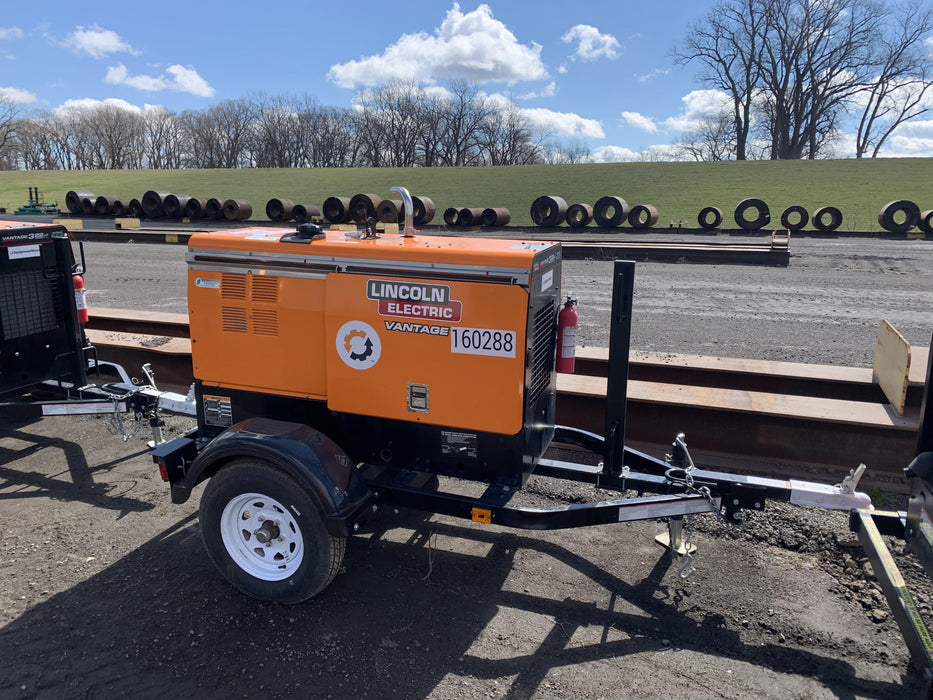 2021 Lincoln Electric Vantage 322 Vantage 322 Ready Pak 3 w/ Decals, ORANGE (includes trailer, cable rack, fender light kit) NO Telematics