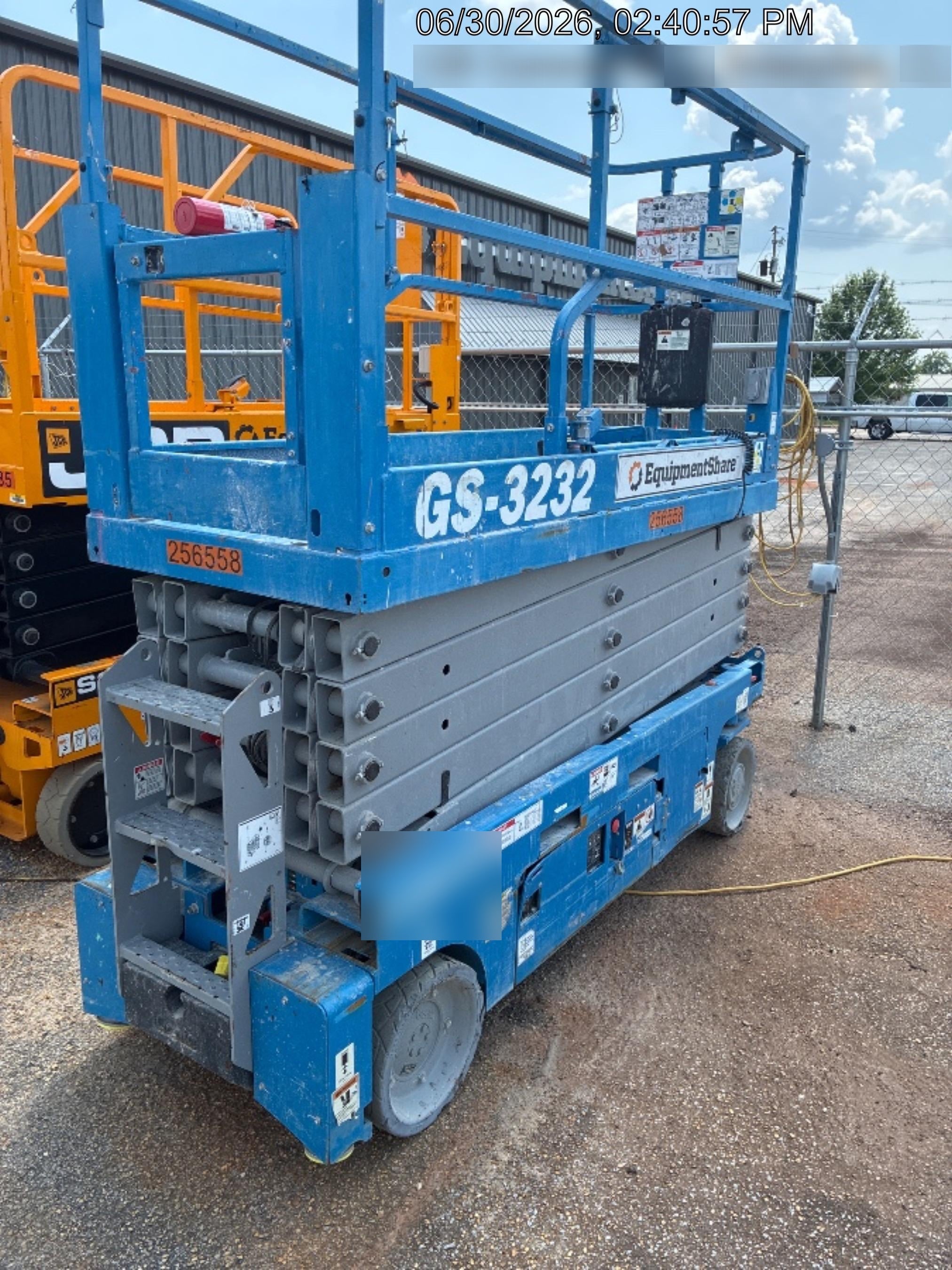 2022 GENIE GS-3232