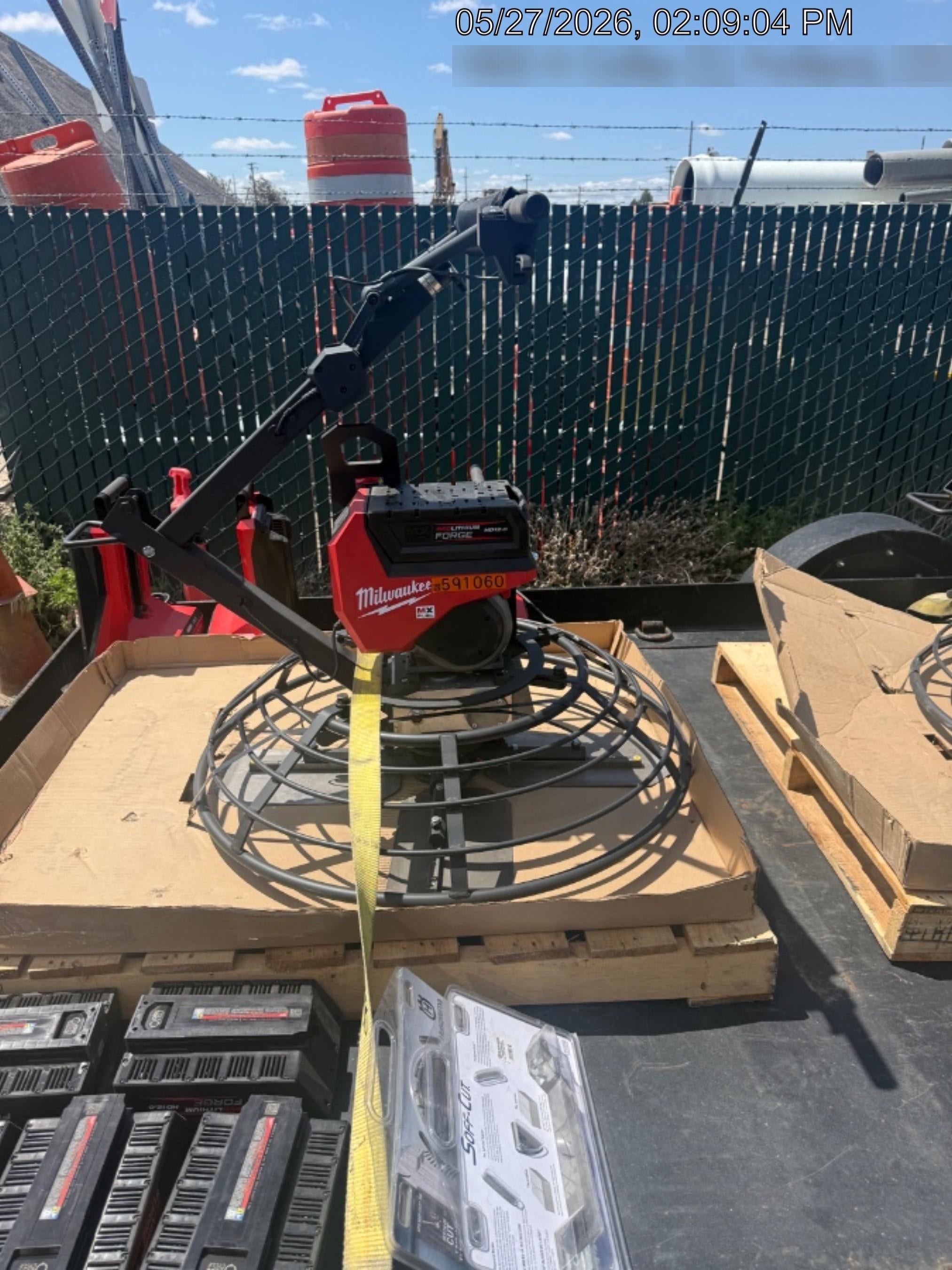 2025 MILWAUKEE MXF3363HD