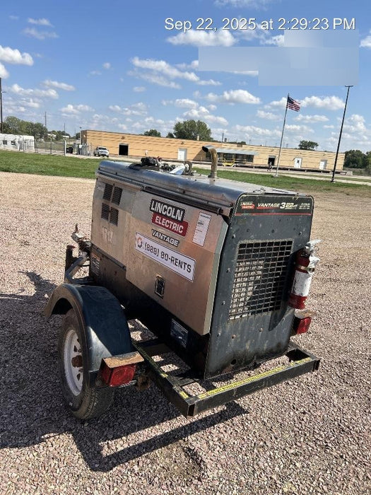 2018 Lincoln Electric Vantage 322 Lincoln Vantage 322 Welder Ready Pak 3 - Vantage 322, Trailer, Fender and light kit, Cable rack
