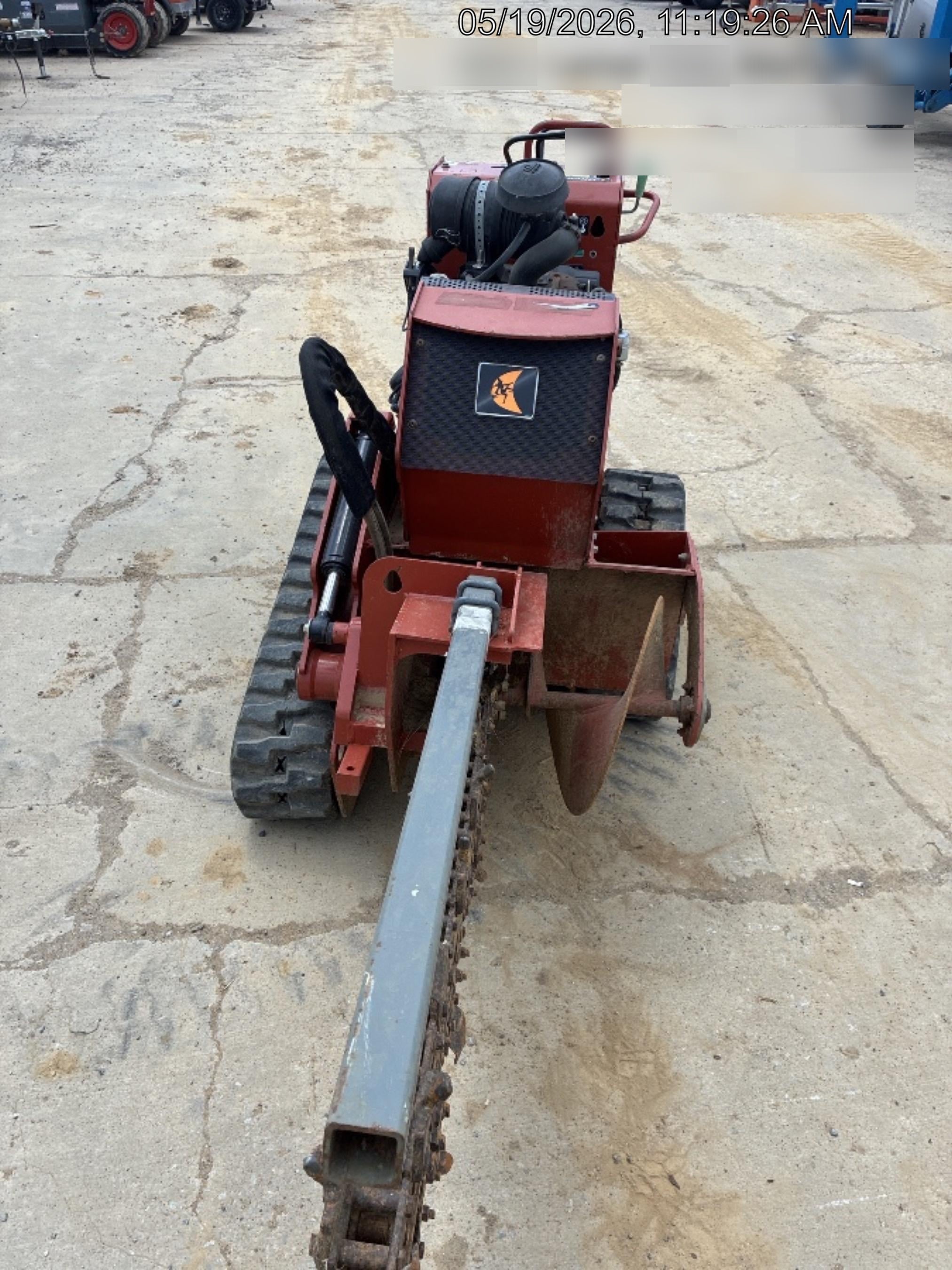 2020 DITCH WITCH C24XA
