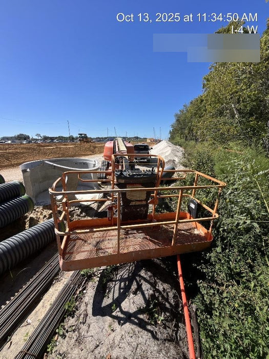 2022 JLG 660SJ Quad Track