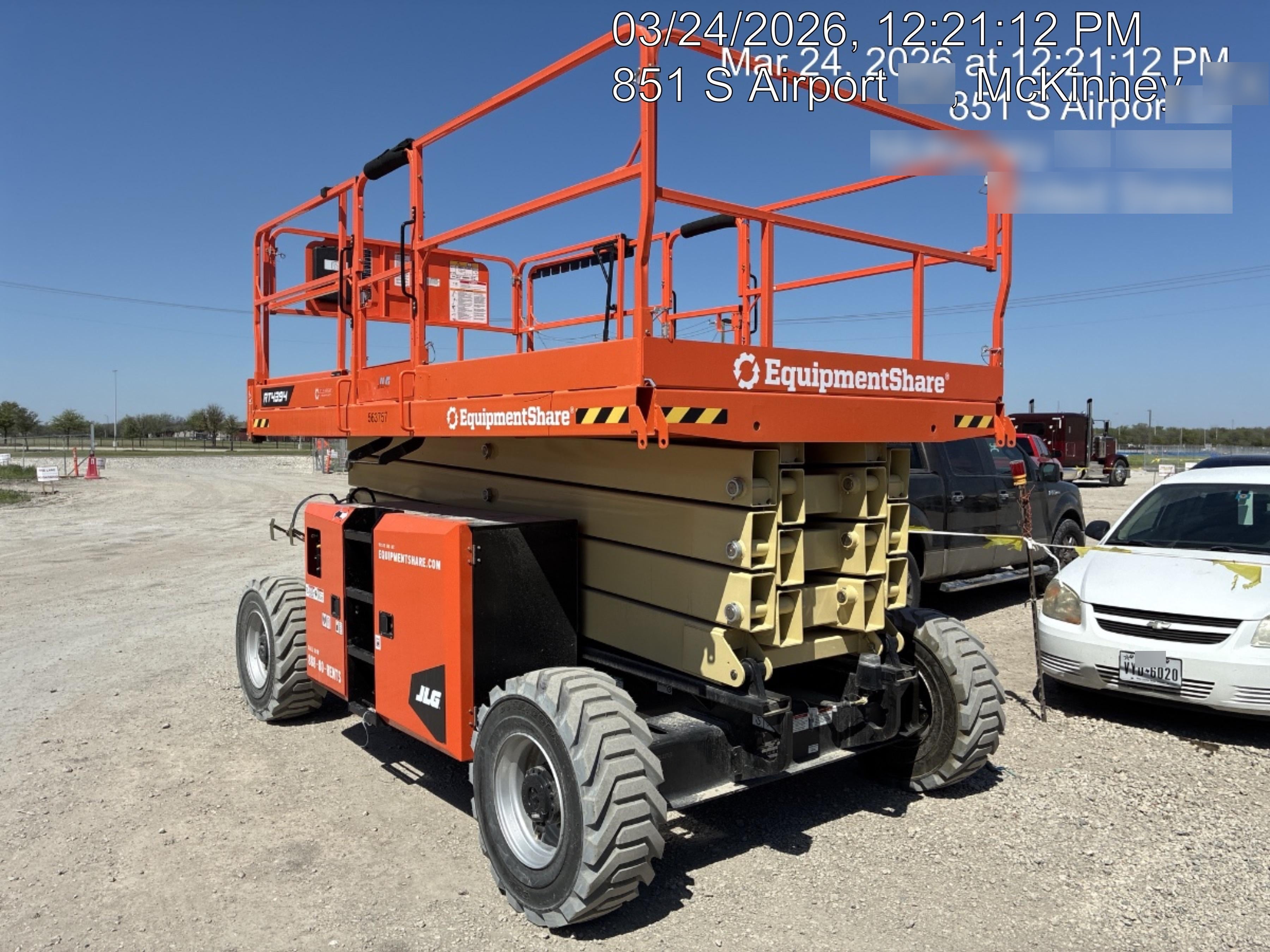 2025 JLG RT4394