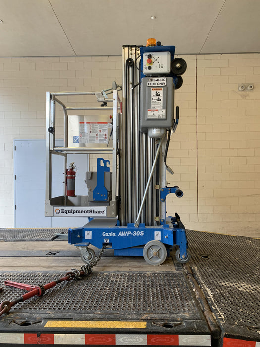 2021 GENIE AWP-30S DC