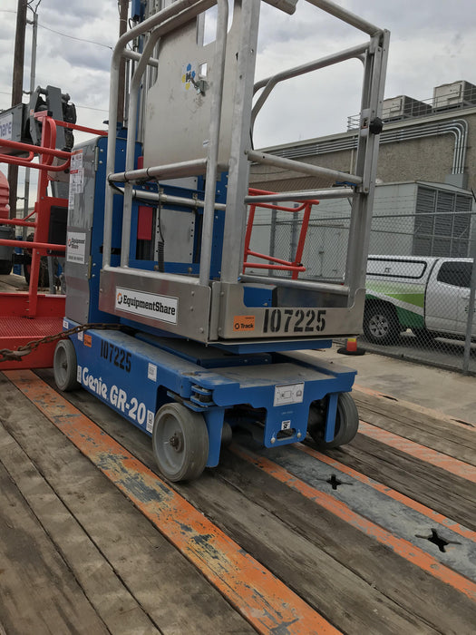 2020 GENIE GR-20