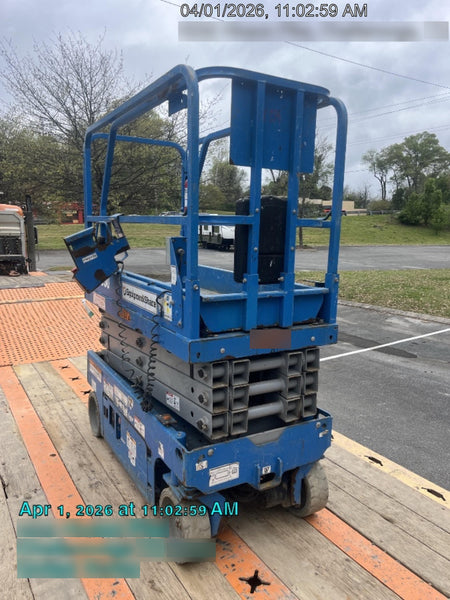 2019 Genie GS-1930 Fixed Rails with Chain Entry