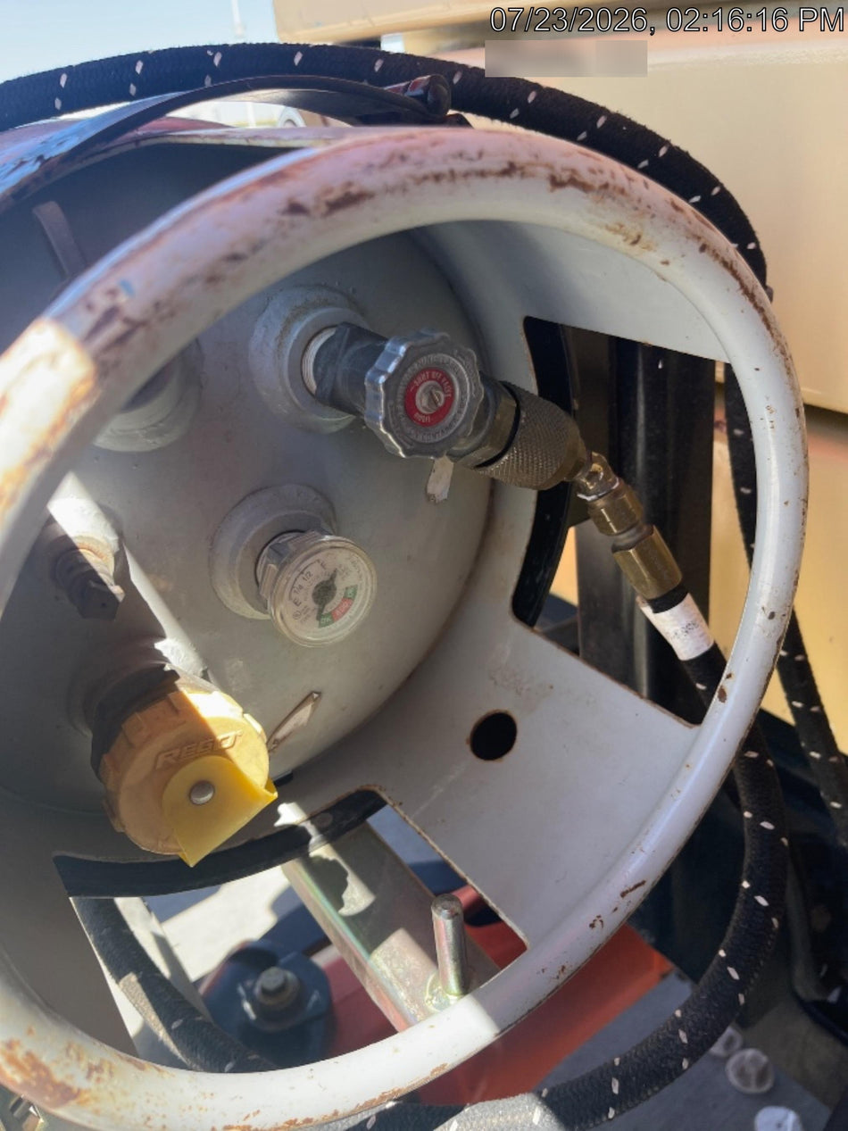 2019 JLG 430LRT