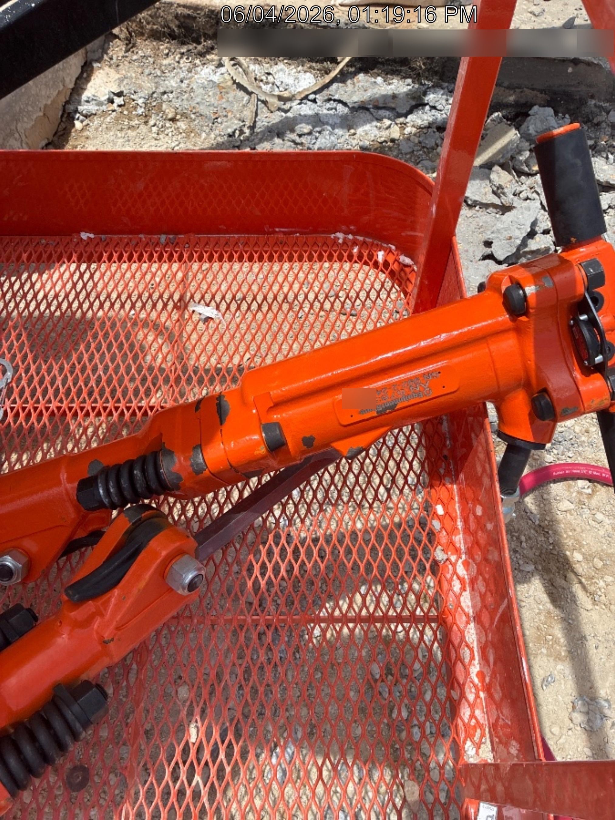2026 MICHIGAN PNEUMATIC ES-TPB90-118-TRACKER