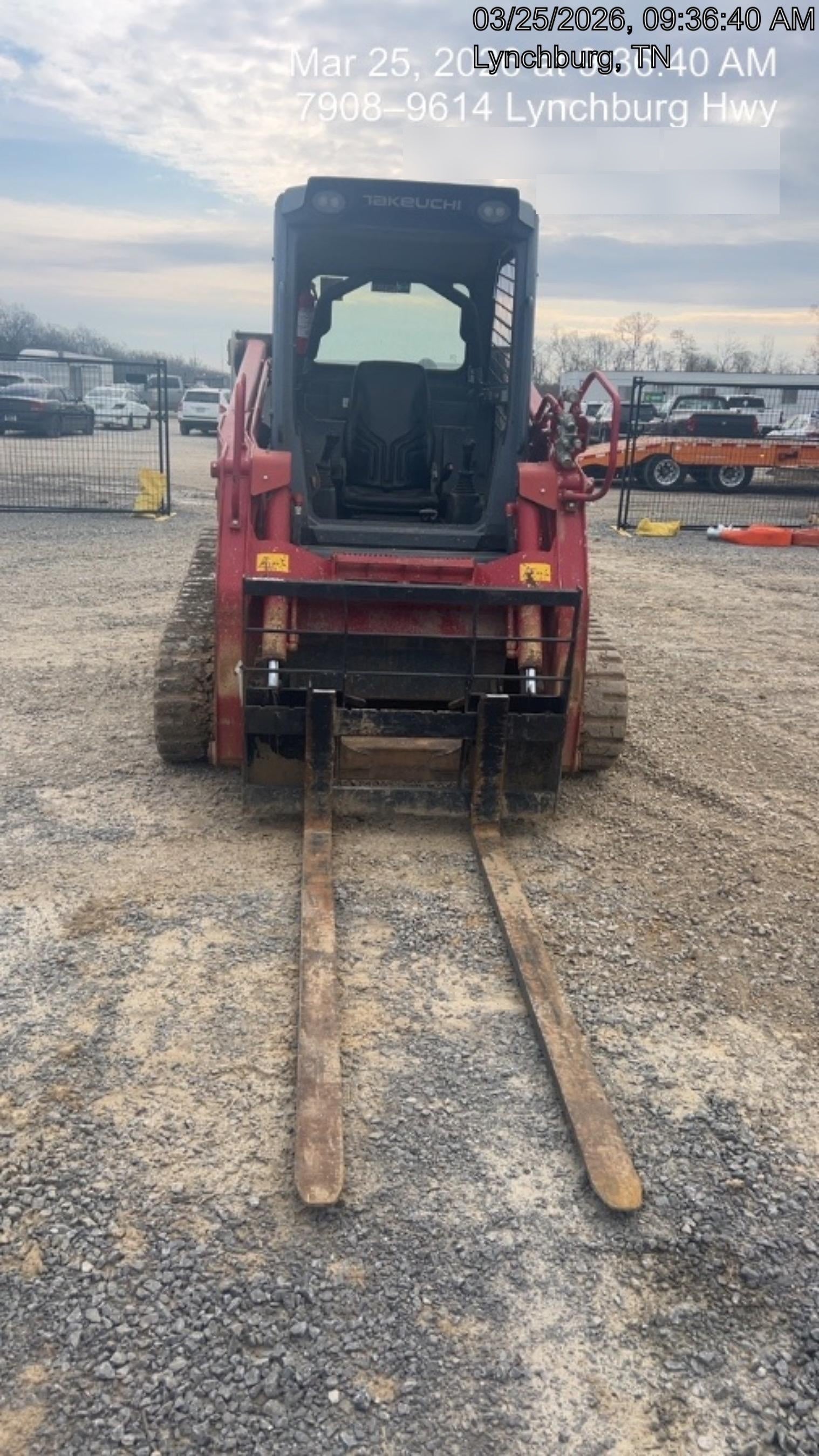 2025 ARROW MATERIAL HANDLING 72" Pallet Forks - Arrow