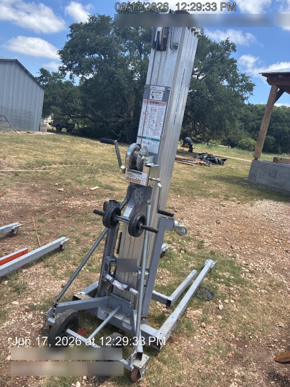 2019 GENIE SLC-24