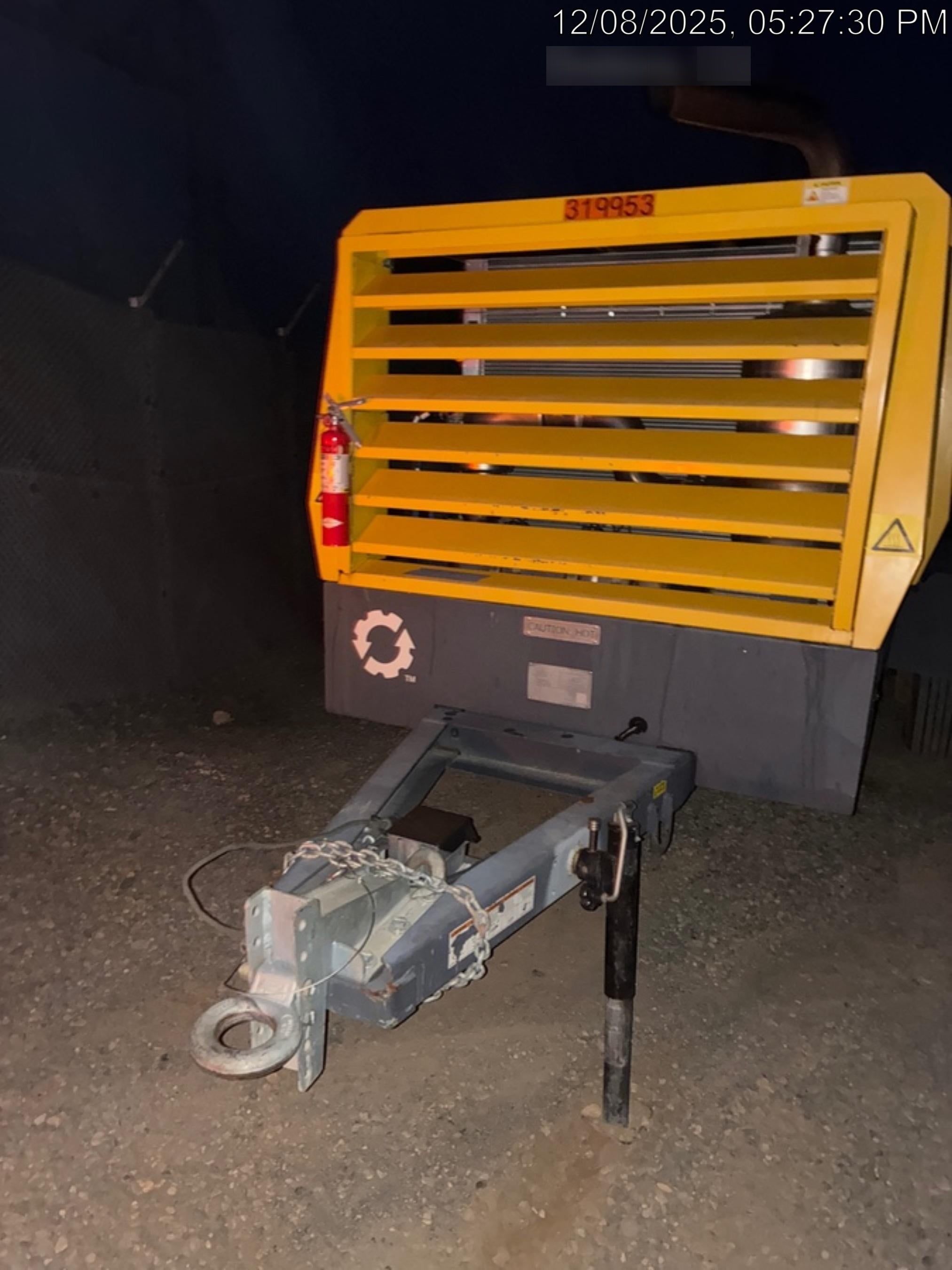 2023 ATLAS COPCO XAS 900