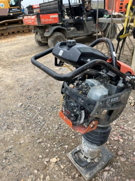 2024 HUSQVARNA LT6005