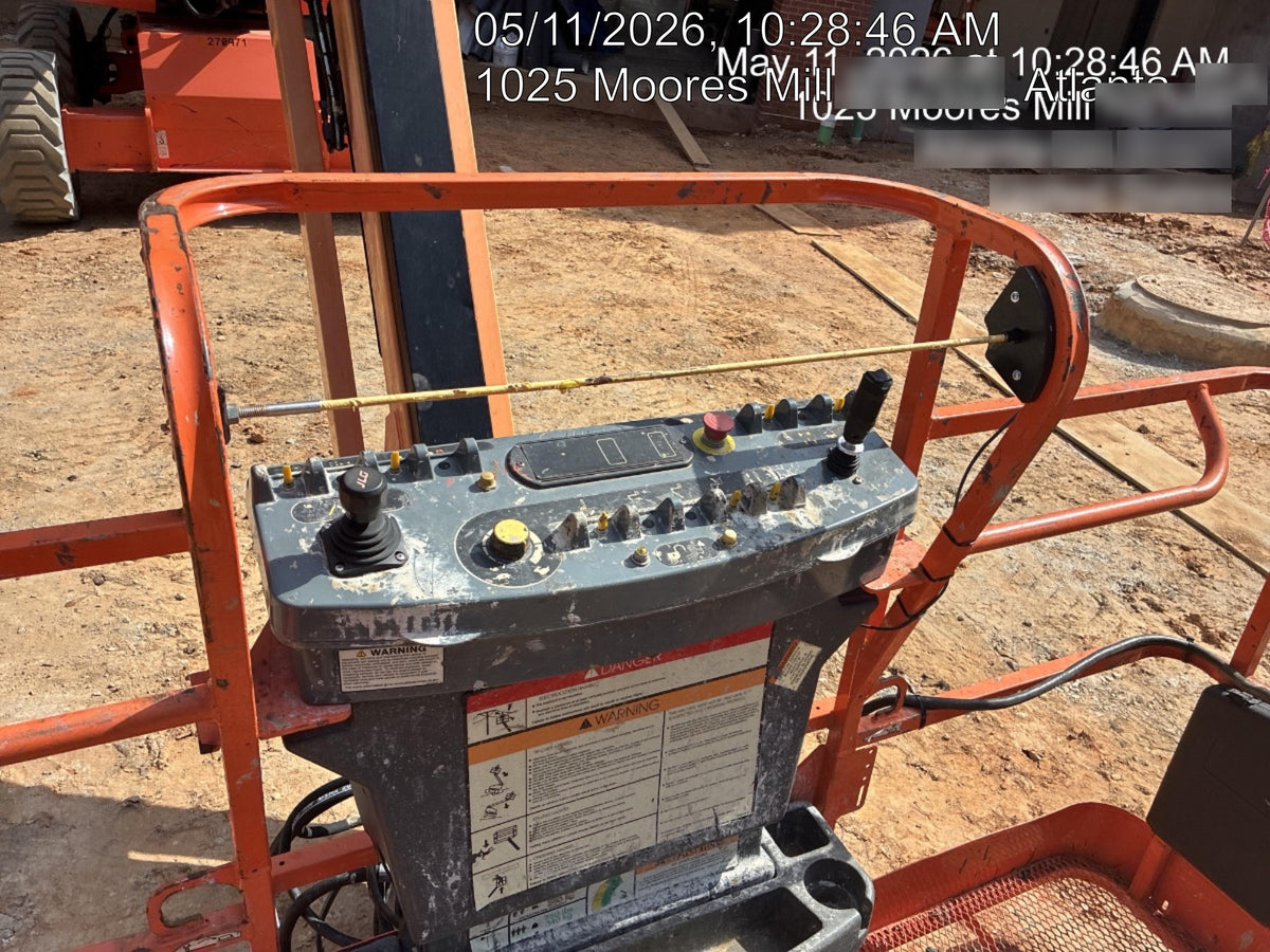 2022 JLG 660SJ