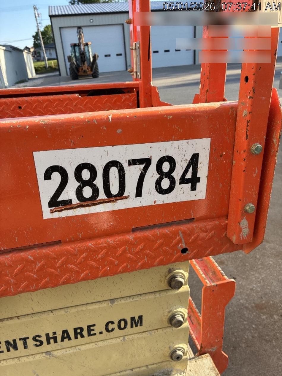 2022 JLG ES1932