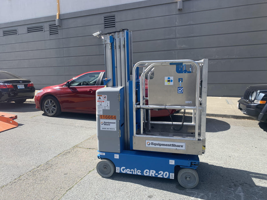 2020 GENIE GR-20
