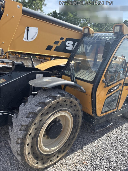 2021 SANY STH1056