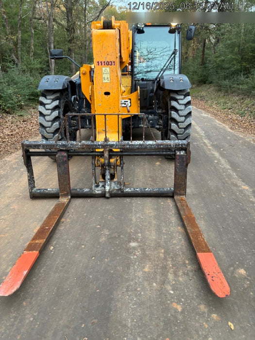 2020 JCB 509-42 Cab/Heat/Air, Solid Tires, Work Lights, Beacon, Aux Hydraulics, Back up Alarm, Lifting Eye, ES Decals