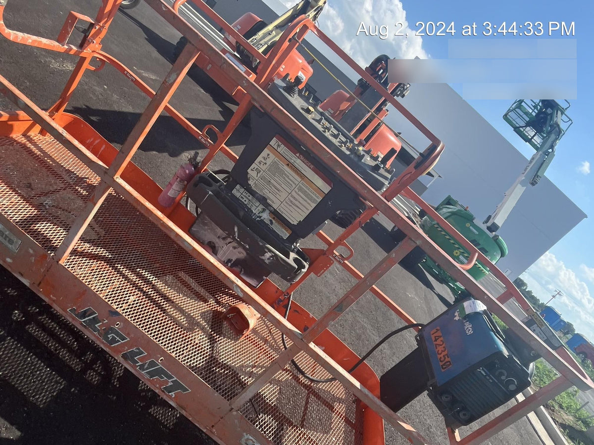 2021 JLG 660SJ