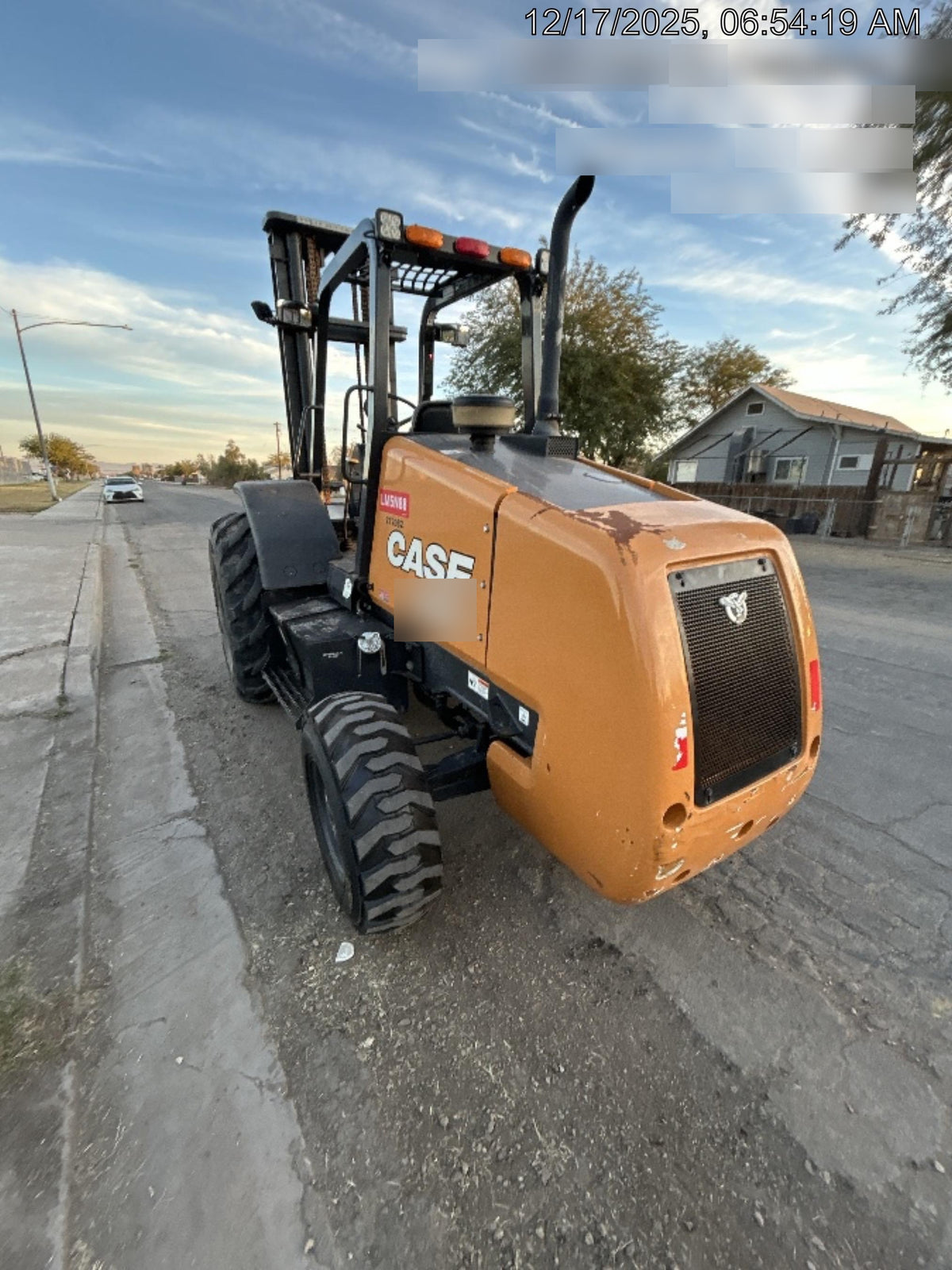 2023 CASE 588H