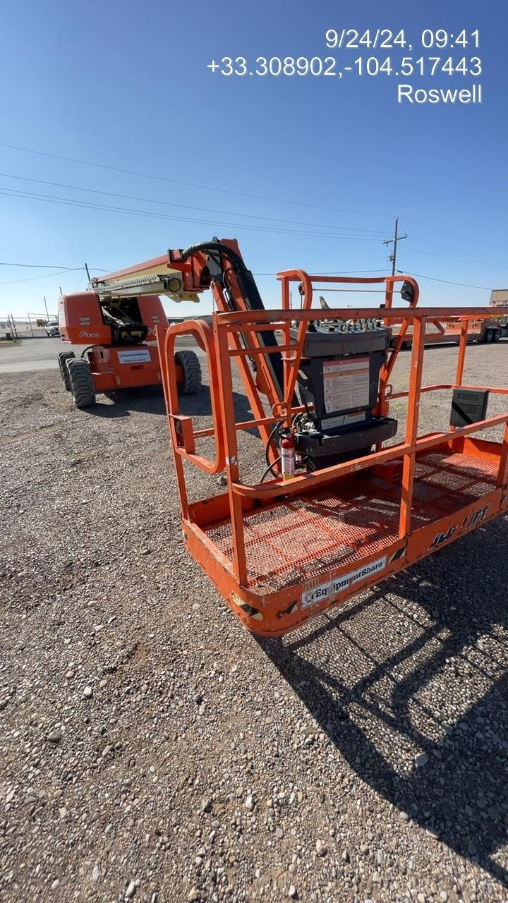 2021 JLG 660SJ