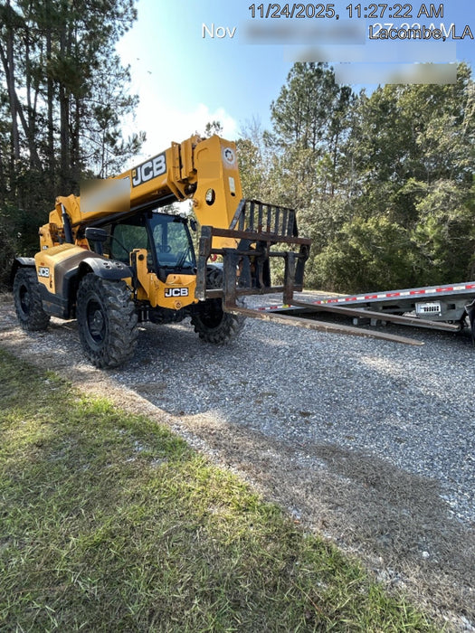 2019 JCB 509-42 74 HP w/CAB/HVAC, Beacon, Aux Hydraulics, Worklights, Solid Tires
