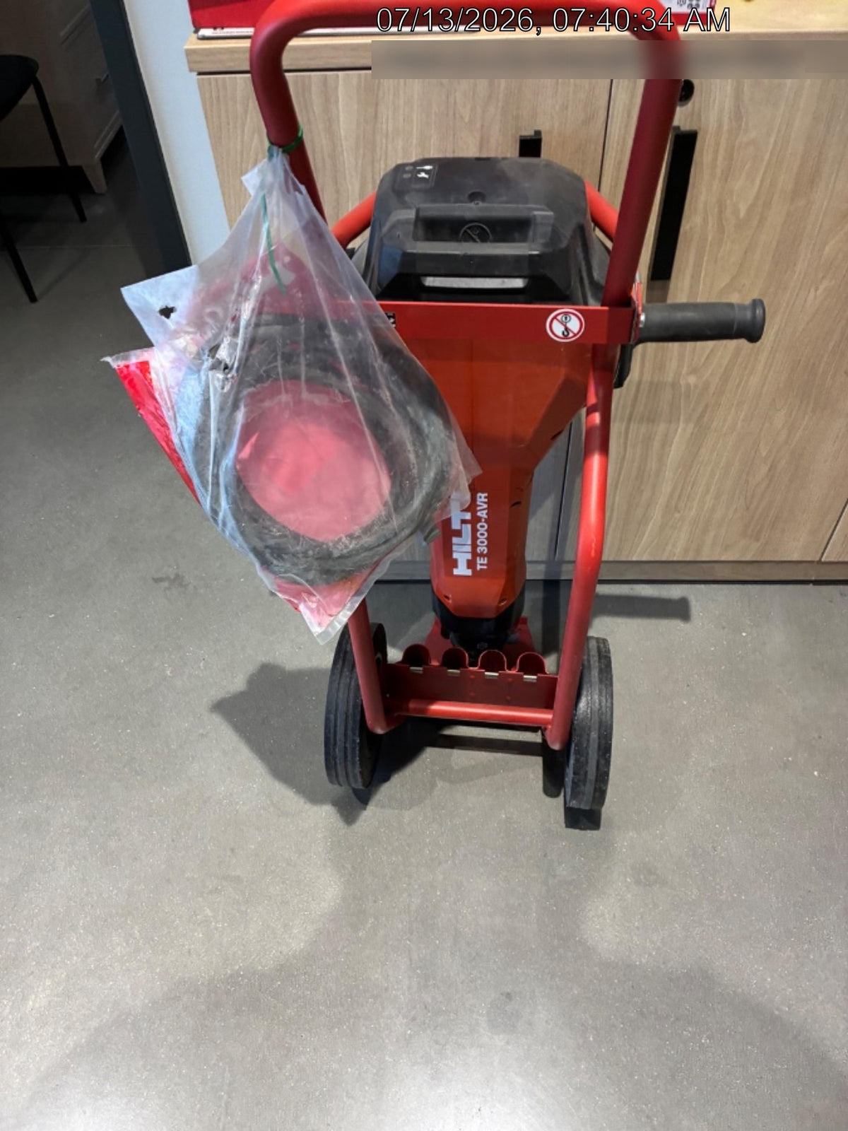 2025 HILTI TE 3000-AVR