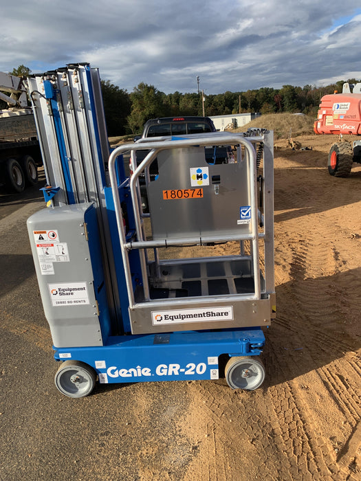 2021 GENIE GR-20