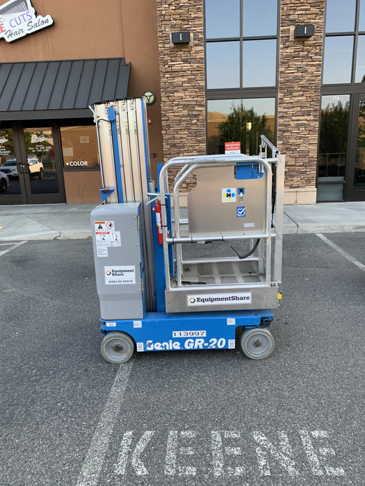 2020 GENIE GR-20