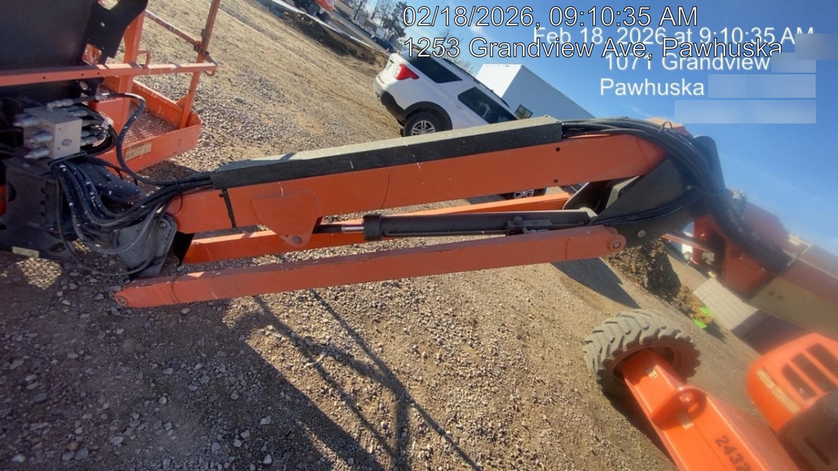 2019 JLG 600AJ