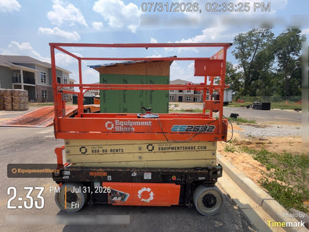 2022 JLG ES2632