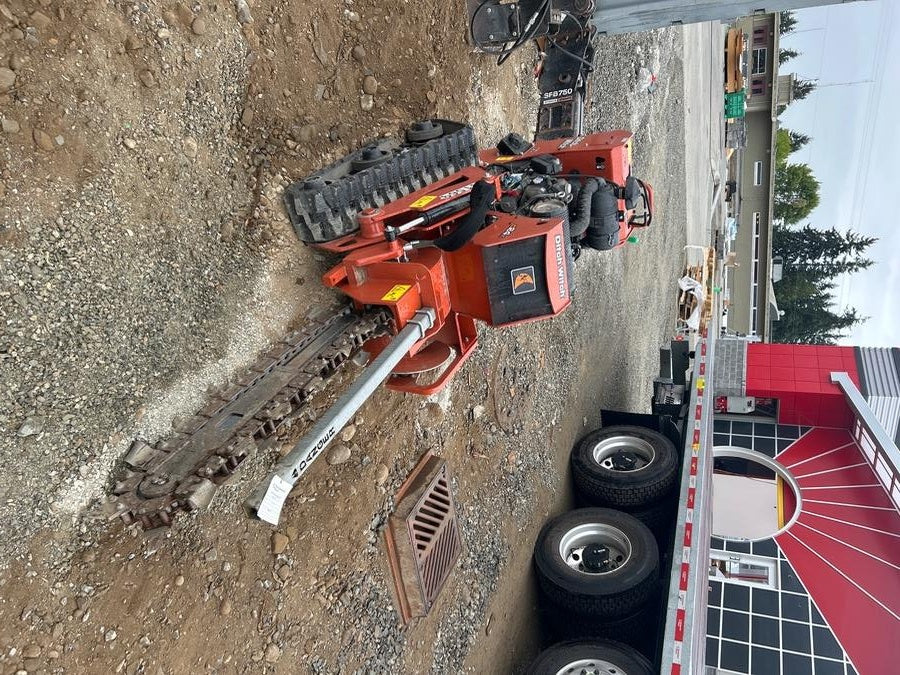 2023 DITCH WITCH C24XA