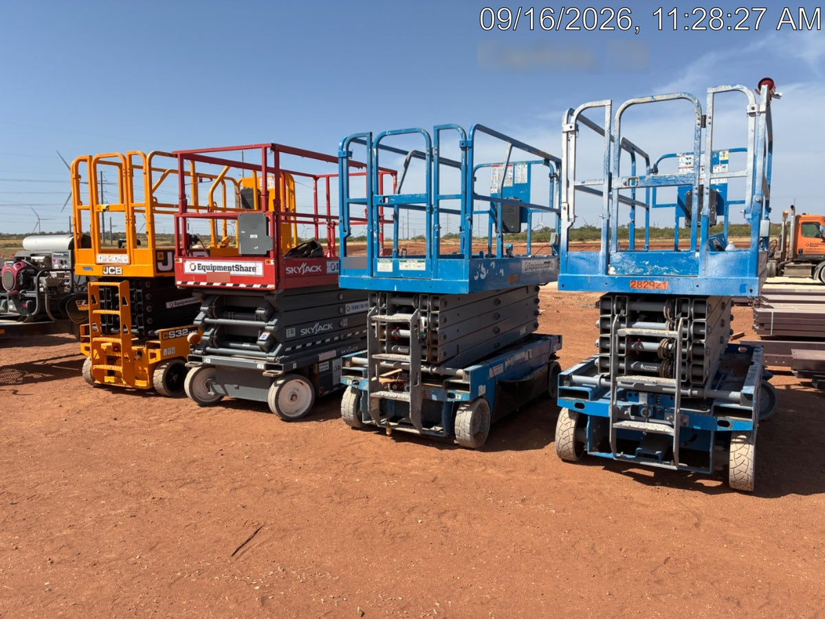2022 GENIE GS-3246