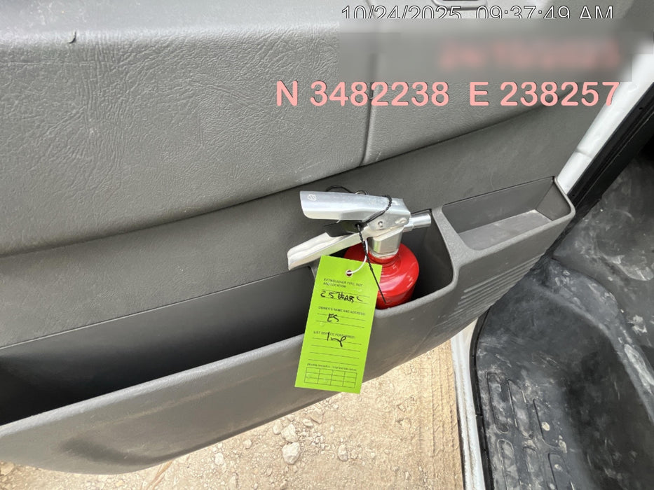 2023 CHEVROLET Express Van - Rental